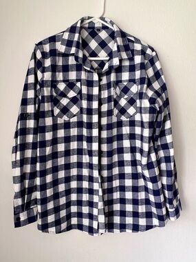 Navy and White Buffalo Check Flannel Button-Up Shirt Women’s Large